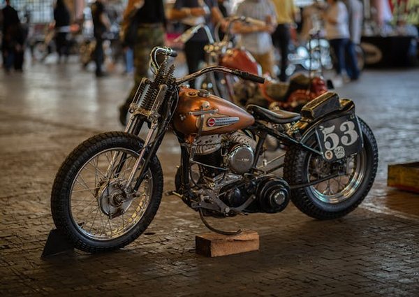 A la découverte de Triumph, une marque britannique iconique